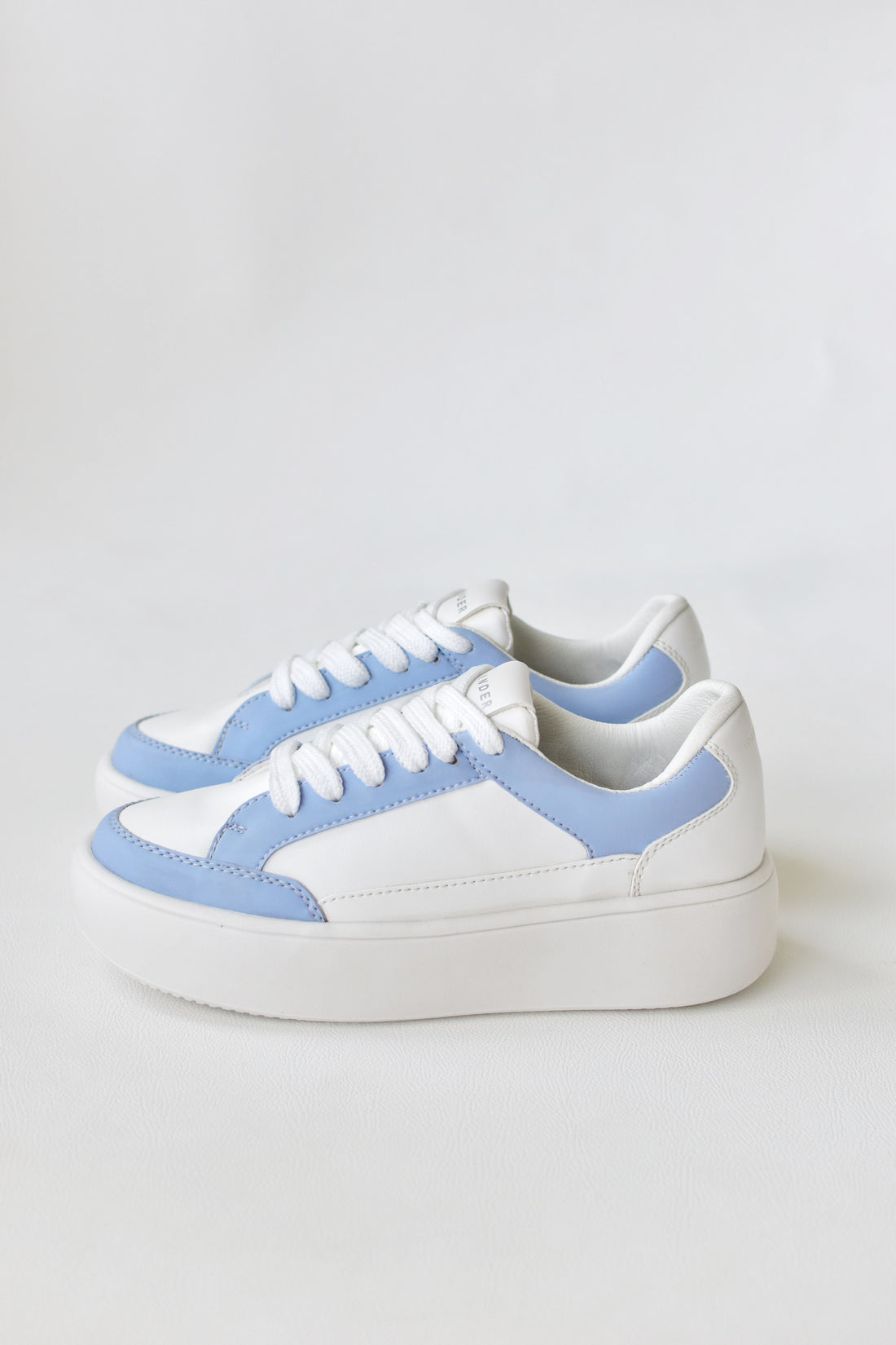 Vita baby blue